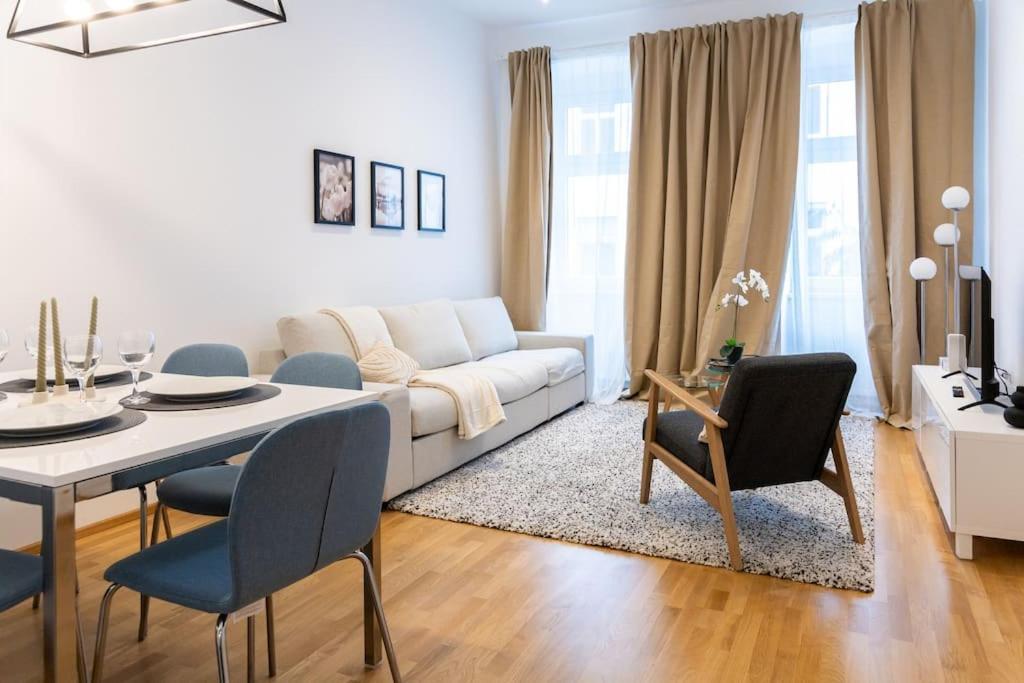 Orestaliving - Danube Canal Appartement *
